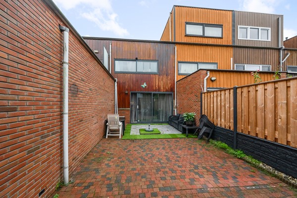 Medium property photo - Bertha Von Suttnerstraat 4, 1103 ME Amsterdam